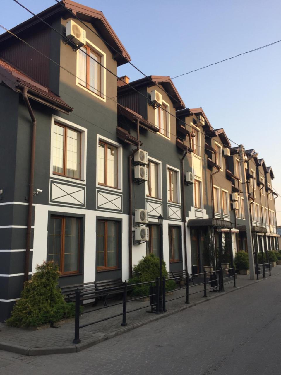 Hotel Kopa - Zhovkva Exterior photo